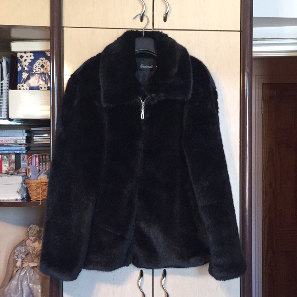 NWOT Faux Fur Quilted Inside Coat/Jacket